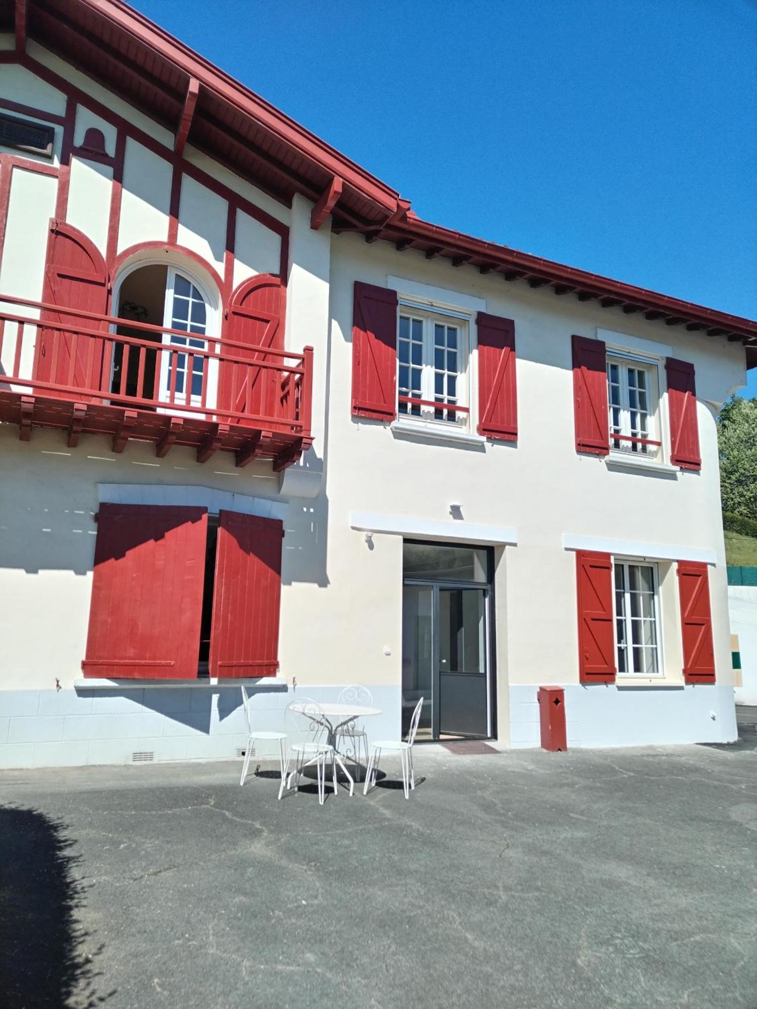 Gite Classe 4 Etoiles Mulhoa Hasparren Exterior foto